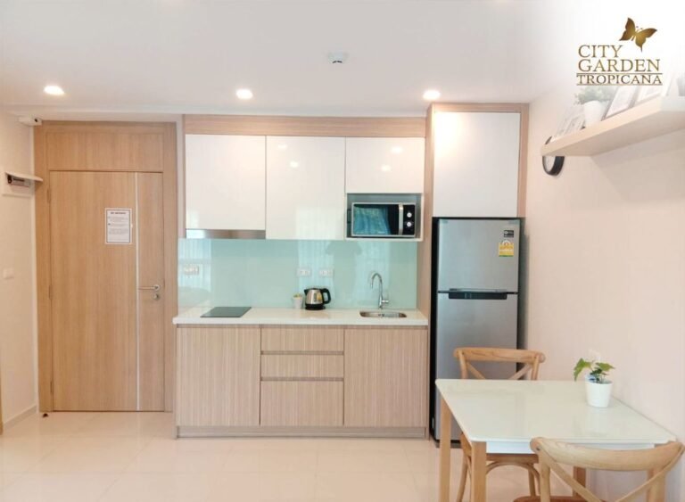 img_CITY-GARDEN-TROPICANA-ROOM-204-1BEDROOM-3-