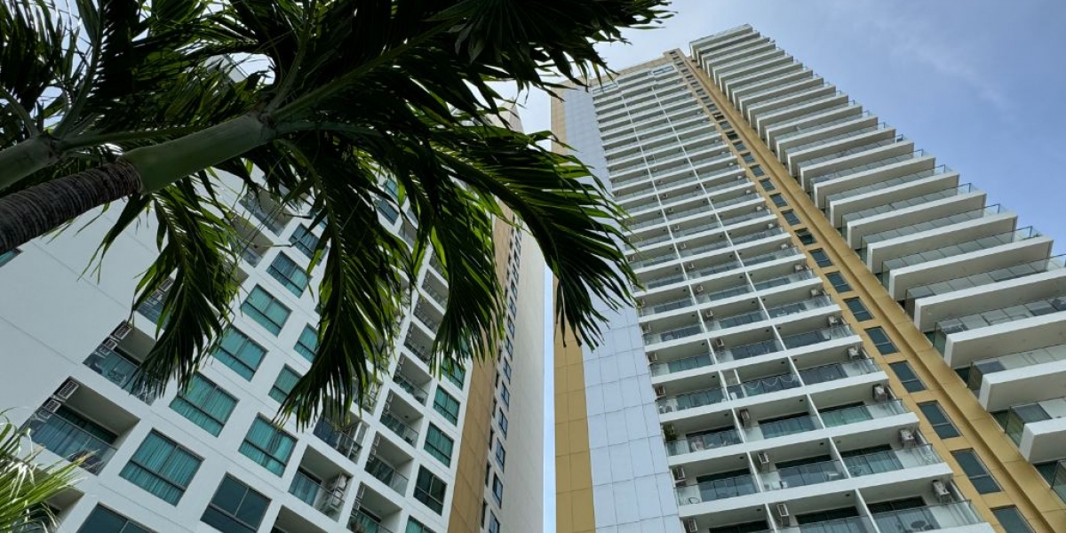 The Peak Towers, Pattaya City, Bang Lamung, Chonburi, 2 Bedrooms Bedrooms, ,2 BathroomsBathrooms,Condo,Sale,The Peak Towers,1968