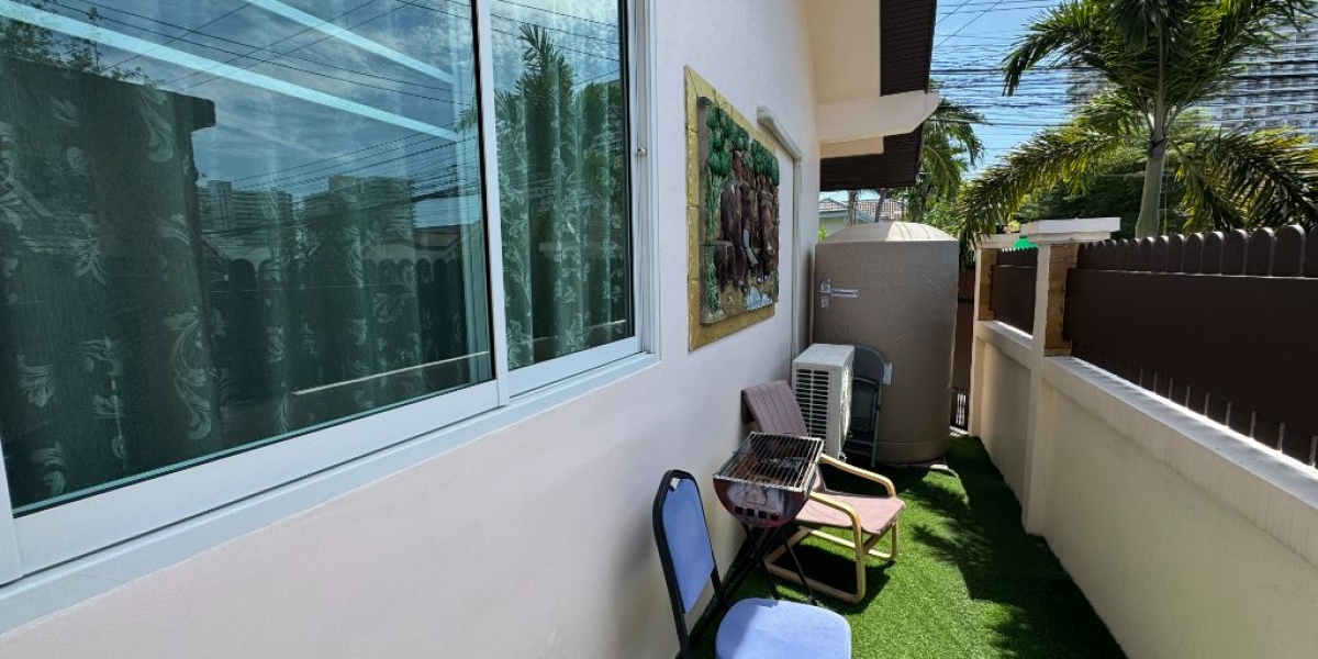 Jomtien Condotel, Pattaya City, Bang Lamung, Chonburi, 3 Bedrooms Bedrooms, ,3 BathroomsBathrooms,House,Rental,Jomtien Condotel Village,Jomtien Condotel ,2083