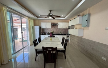 Jomtien Condotel, Pattaya City, Bang Lamung, Chonburi, 3 Bedrooms Bedrooms, ,3 BathroomsBathrooms,House,Rental,Jomtien Condotel Village,Jomtien Condotel ,2083