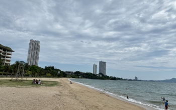 Krisada Cliff and Beach, Sattahip, Chonburi, 2 Bedrooms Bedrooms, ,2 BathroomsBathrooms,Condo,Sale,Krisada Cliff & Park Condo,Krisada Cliff and Beach,23,1141