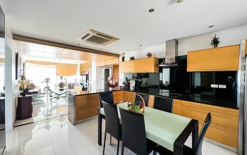 Krisada Golden Condotel, Na Chom Thian, Sattahip, Chonburi, 3 Bedrooms Bedrooms, ,2 BathroomsBathrooms,Condo,Sale,Krisada Golden Condotel,Krisada Golden Condotel,23,1522