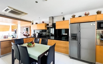 Krisada Golden Condotel, Na Chom Thian, Sattahip, Chonburi, 3 Bedrooms Bedrooms, ,2 BathroomsBathrooms,Condo,Sale,Krisada Golden Condotel,Krisada Golden Condotel,23,1522