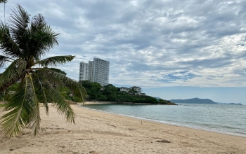 Krisda Golden Condotel, Sattahip, Chonburi, 3 Bedrooms Bedrooms, ,2 BathroomsBathrooms,Condo,Sale,Krisada Golden Condotel,Krisda Golden Condotel,18,1632