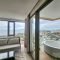 Riviera Ocean Drive luxury 2 bedroom with Jacuzzi & Sea View