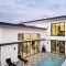 Layan Chak Nok—Luxury Pool Villa for rent
